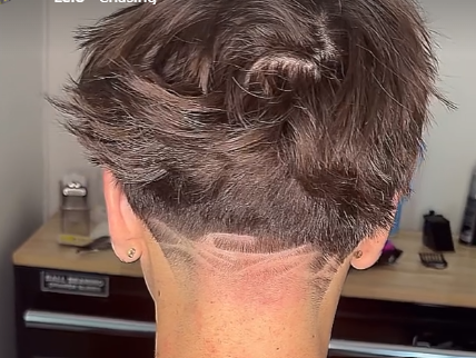 Textured cut with a detailed neckline design